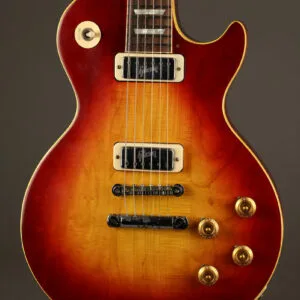 1973 Gibson Les Paul Deluxe Sunburst Solid Body Electric Guitar- Used