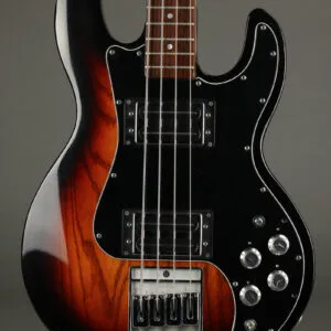 1981 Peavey T-40 Electric Bass – Used
