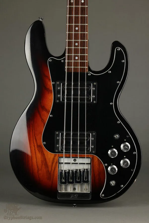 1981 Peavey T-40 Electric Bass – Used