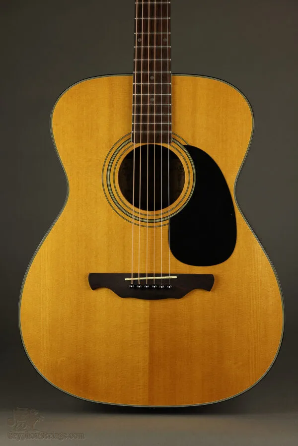 2002 Alvarez RF-20 Steel String Acoustic Guitar- Used