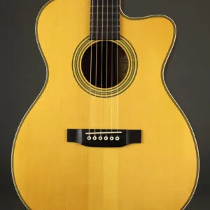 2004 Martin OMC-28 Laurence Juber Steel String Acoustic Guitar-Used