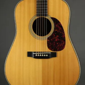 2005 Martin HD-28V Steel String Acoustic Guitar Used