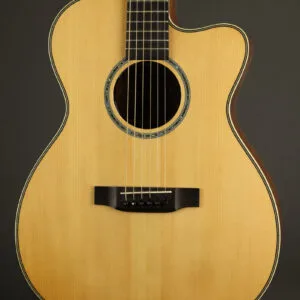 2005 Martin OMC Fingerstyle 1 Steel String Acoustic Guitar