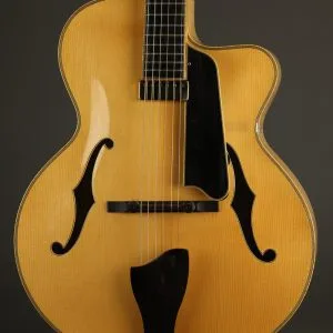 2007 Eastman AR905CE Blond Arch Top Electric Guitar