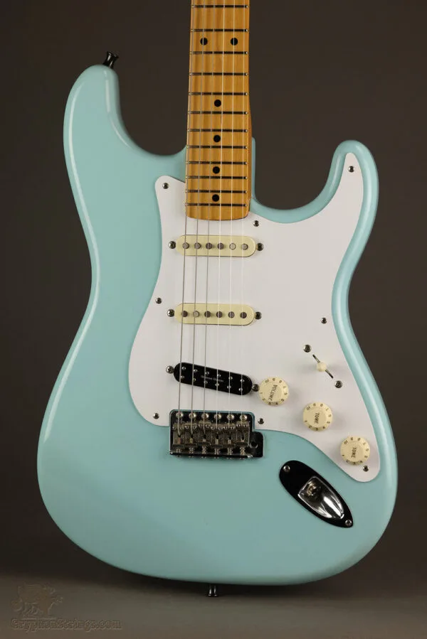 2007 Fender Classic Series ’50s Stratocaster Electric Guitar- Used