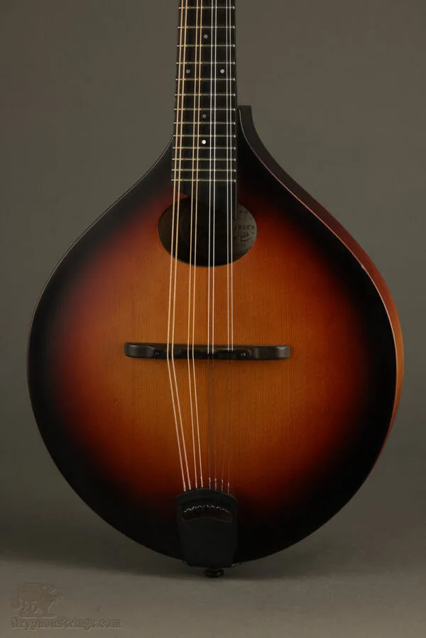 2010 Breedlove American OO Oval Hole Mandolin – Used