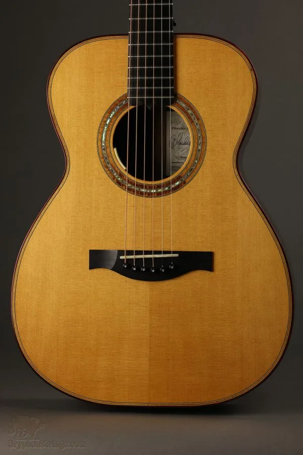 2011 Hoffman Guitars 00 Steel String Acoustic Guitar Used
