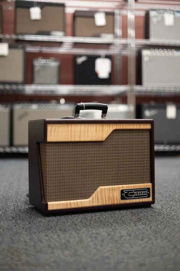 2012 Carr Raleigh 1×10″ Combo Amplifier Wine/Maple – Used