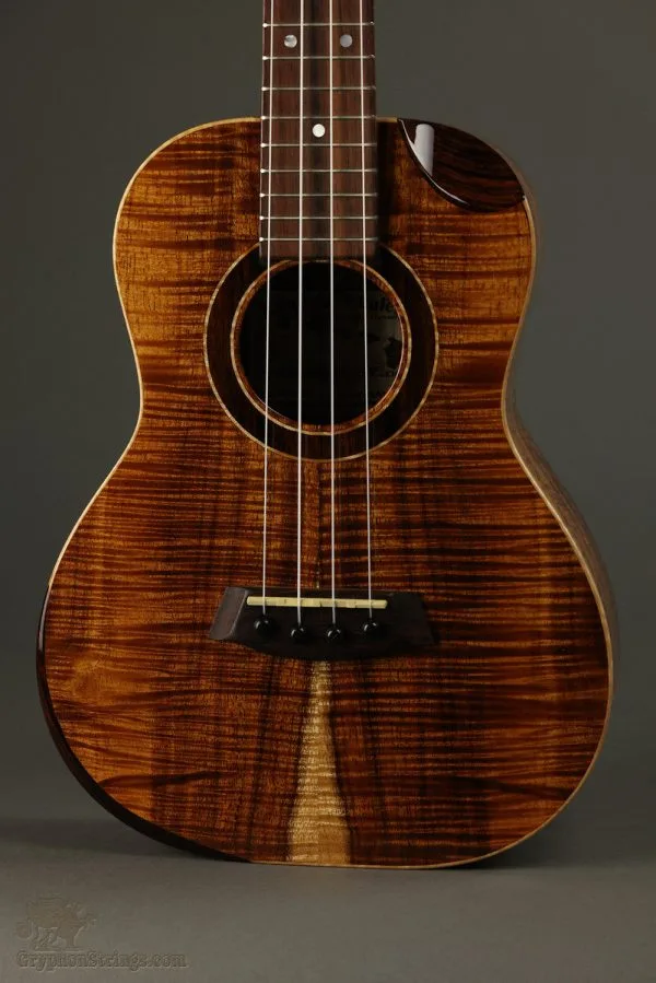 2016 Kanile’a Platinum LE T Tenor Ukulele Used