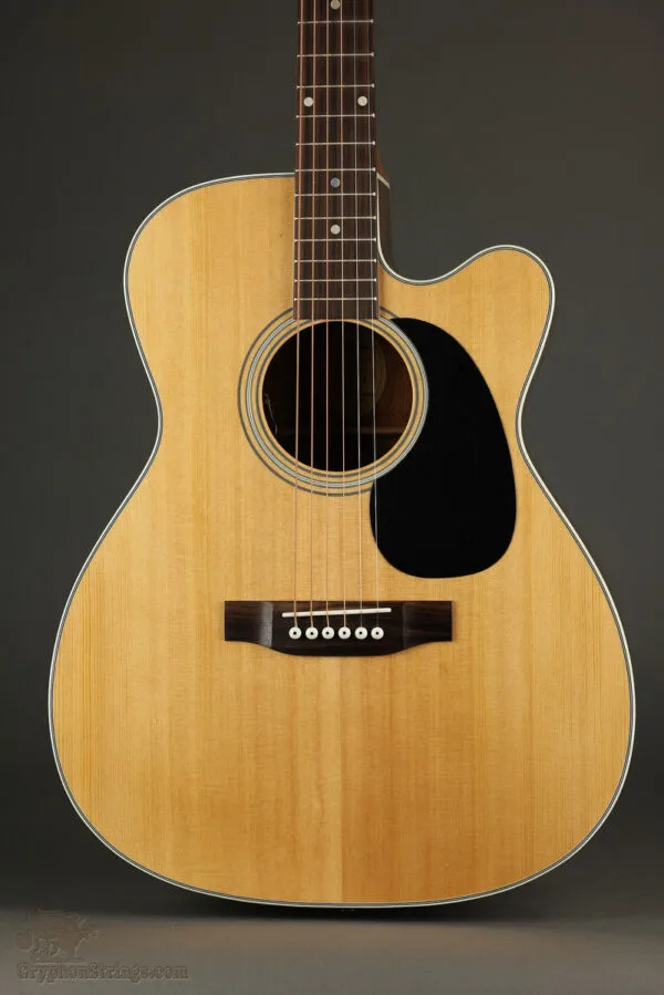 Blueridge BR-63CE Contemporary Series 000 Cutaway Acoustic Electric Guitar – New