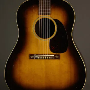 C.1944 Gibson J-45 Banner Acoustic Guitar – Used