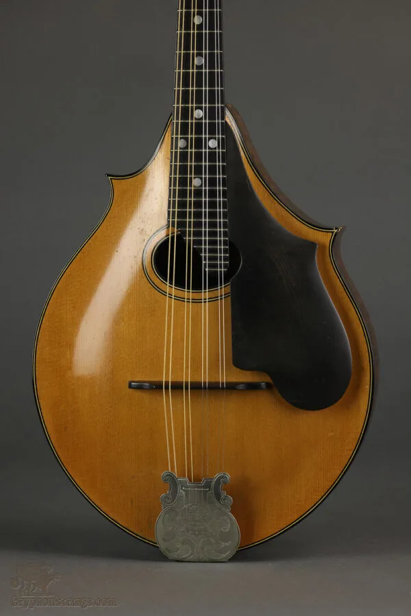 Circa 1922 Lyon & Healy Style A Mandolin – Used