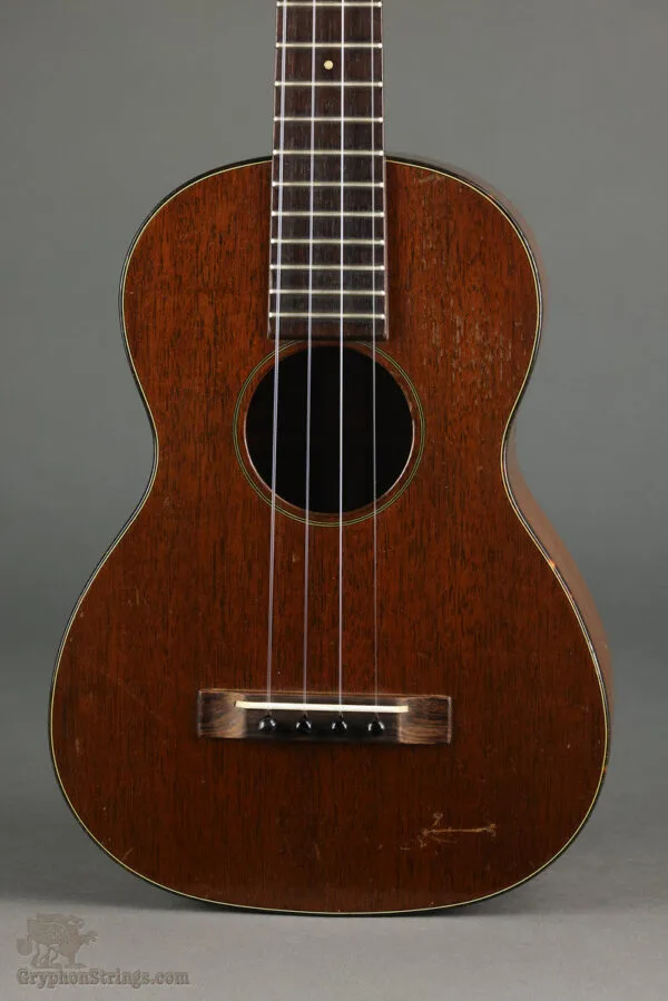Circa 1955 Martin 1T Tenor Ukulele – Used
