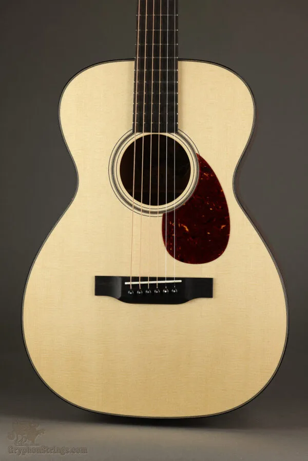 Collings 01 Steel String Acoustic Guitar – New