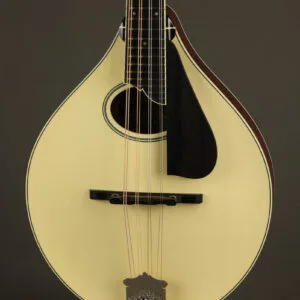 Collings MT2 O Cream Mandolin – New