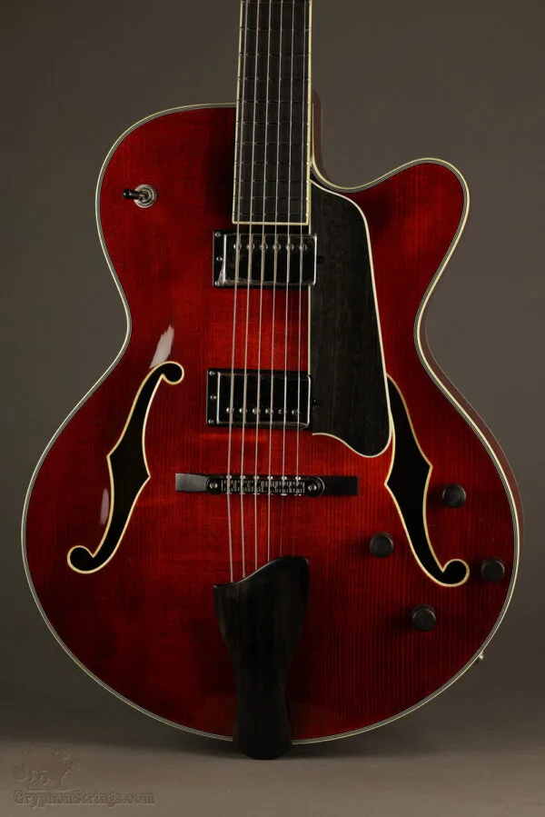 Eastman AR603CED-15 Classic Archtop Electric Guitar – New