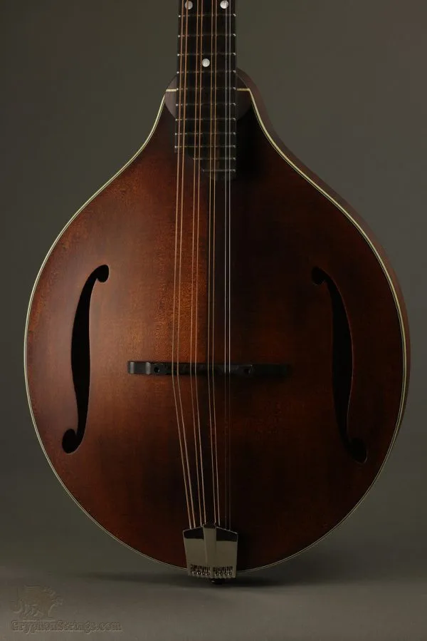 Eastman MDO305 Octave Mandolin New