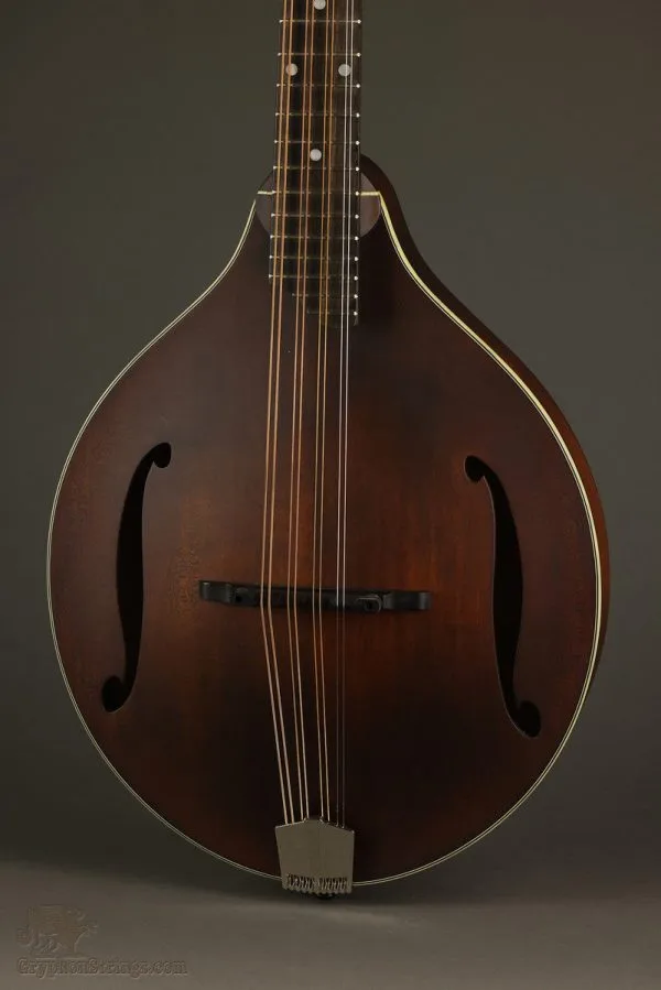 Eastman MDO305 Octave Mandolin – New