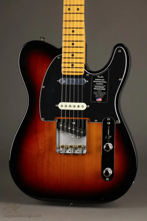 Fender American Professional Classic HotShot Telecaster® SSS, Maple Fingerboard, 3-Color Sunburst – New