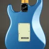 Fender American Professional Classic Stratocaster®, Maple Fingerboard, Faded Lake Placid Blue – New