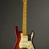 Fender American Professional II Stratocaster®, Maple Fingerboard, Sienna Sunburst