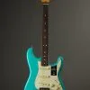 Fender American Professional II Stratocaster®, Rosewood Fingerboard, Miami Blue New