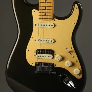 Fender American Ultra Stratocaster® HSS, Maple Fingerboard, Texas Tea New