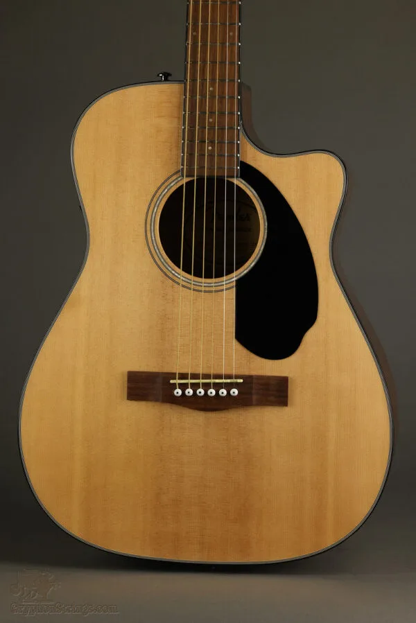 Fender CC-60SCE Concert, Walnut Fingerboard, Natural – New