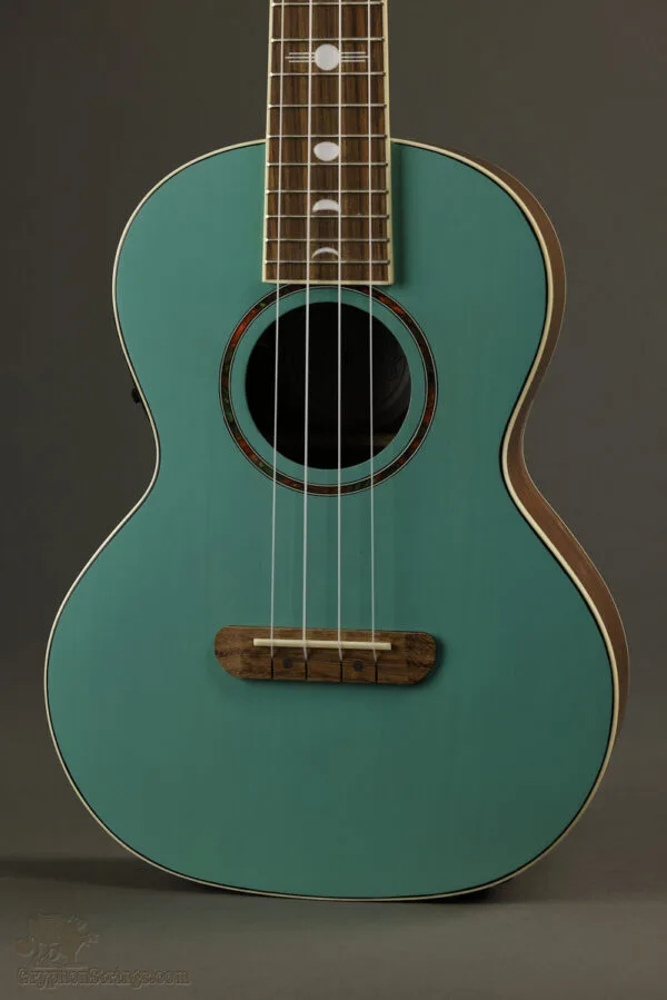 Fender Dhani Harrison Uke, Walnut Fingerboard, Turquoise – New