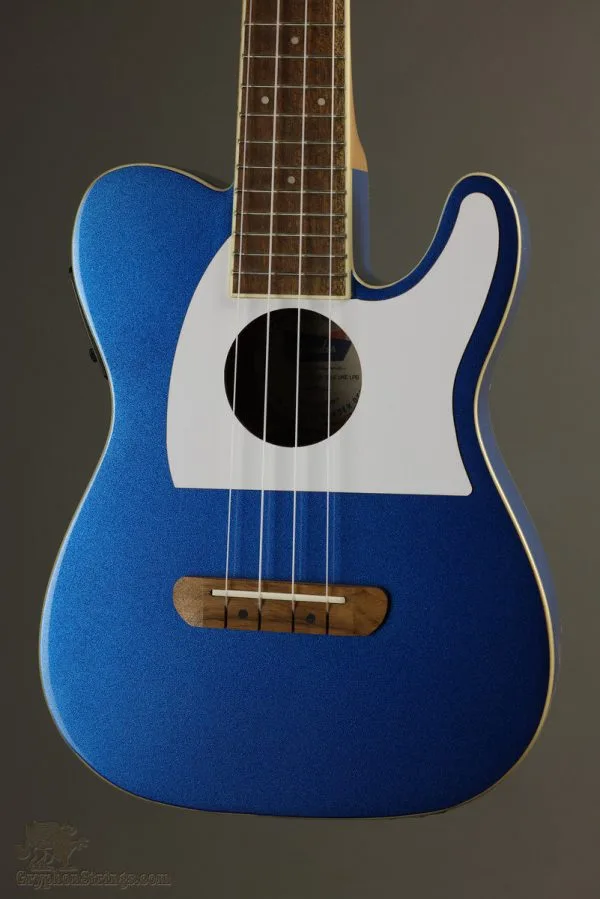 Fender Fullerton Tele® Uke, Walnut Fingerboard, White Pickguard, Lake Placid Blue – New