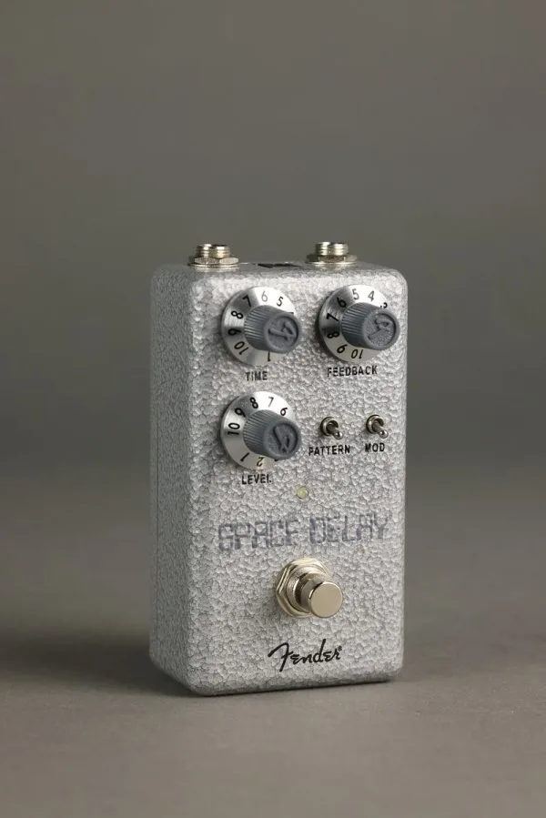 Fender Hammertone® Space Delay