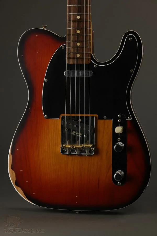 Fender Jason Isbell Custom Telecaster®, Rosewood, 3-Color Chocolate Burst New