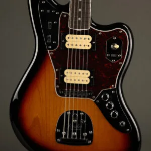 Fender Kurt Cobain Jaguar®, Rosewood Fingerboard, 3-Color Sunburst – New