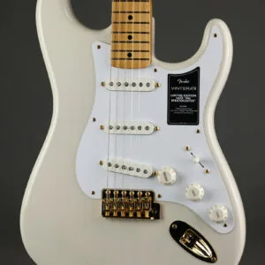 Fender Limited Edition Vintera® III Late ’50s Stratocaster®, Maple Fingerboard, White Blonde – New