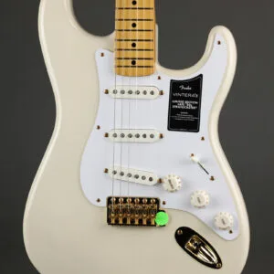 Fender Limited Edition Vintera® III Late ’50s Stratocaster®, Maple Fingerboard, White Blonde – New