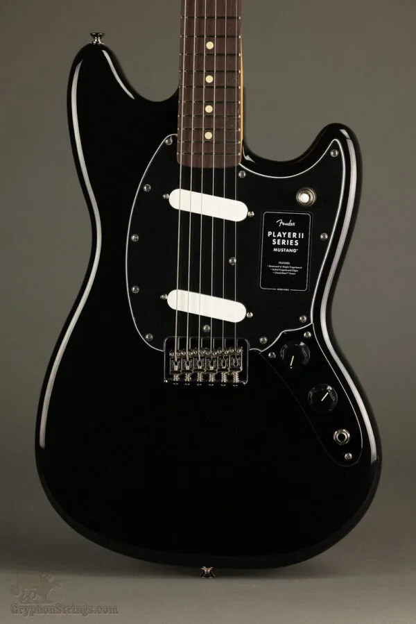 Fender Player II Mustang®, Rosewood Fingerboard, Black – New