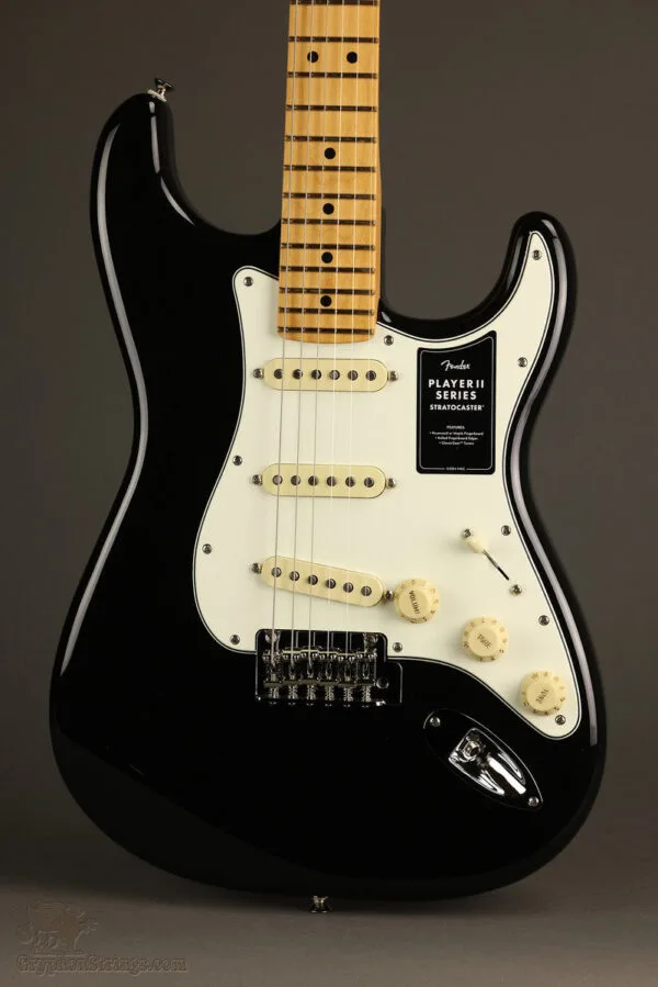 Fender Player II Stratocaster®, Maple Fingerboard, Black – New