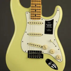 Fender Player II Stratocaster®, Maple Fingerboard, Hialeah Yellow – New