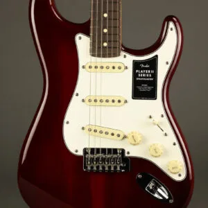 Fender Player II Stratocaster®, Rosewood Fingerboard, Transparent Cherry Burst – New