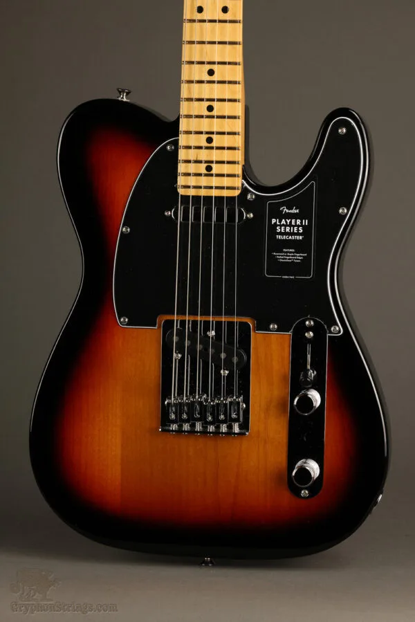 Fender Player II Telecaster®, Maple Fingerboard, 3-Color Sunburst – New
