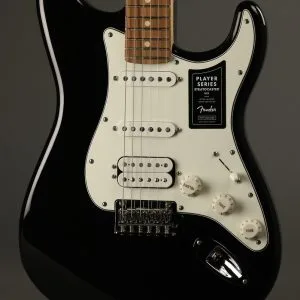 Fender Player Stratocaster® HSS, Pau Ferro Fingerboard, Black New
