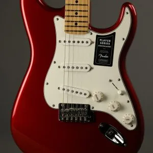 Fender Player Stratocaster®, Maple Fingerboard, Candy Apple Red New