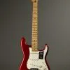 Fender Player Stratocaster®, Maple Fingerboard, Candy Apple Red New