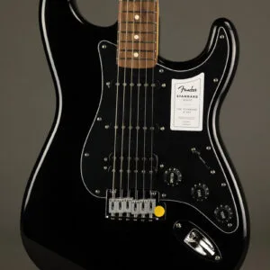 Fender Standard Stratocaster® HSS, Laurel Fingerboard, Black Pickguard, Black – New