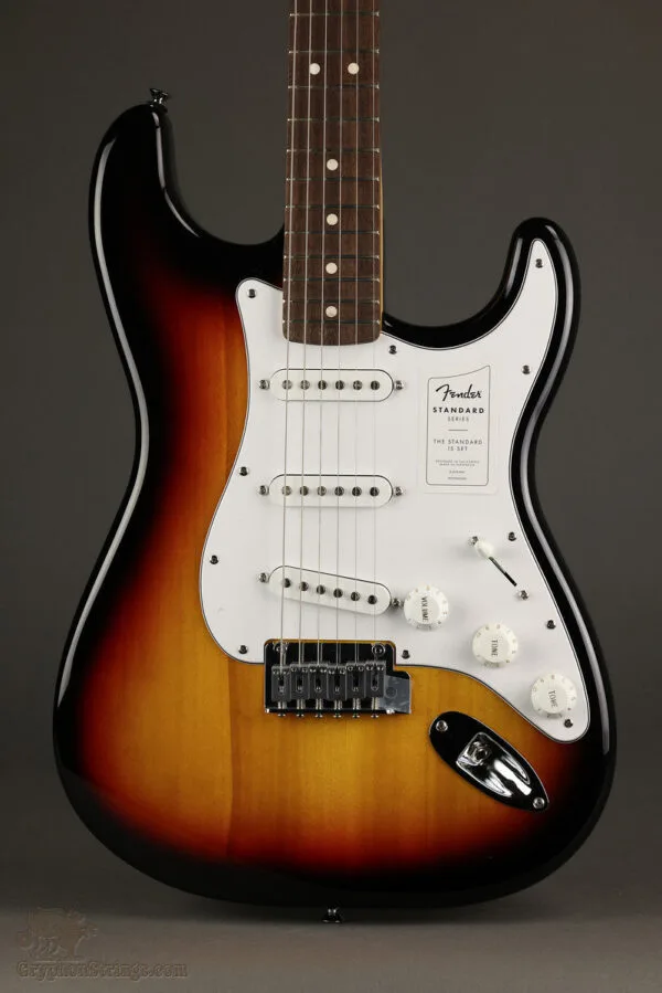 Fender Standard Stratocaster®, Laurel Fingerboard, White Pickguard, 3-Color Sunburst – New