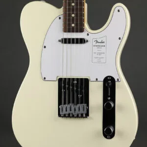Fender Standard Telecaster®, Laurel Fingerboard, White Pickguard, Olympic White – New