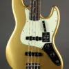 Fender Vintera® III Early ’60s Jazz Bass®, Rosewood Fingerboard, Aztec Gold – New