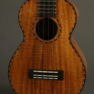 Kamaka HF-2 D Concert Deluxe Ukulele New
