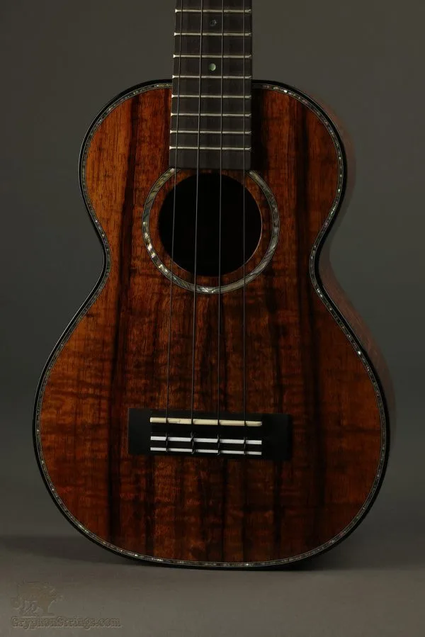 Kamaka HF-2 Deluxe 2 Concert Ukulele New