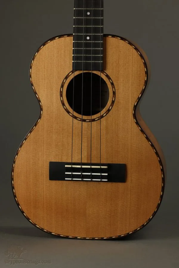 Kamaka HF-3 DC Deluxe Cedar Top Tenor Ukulele